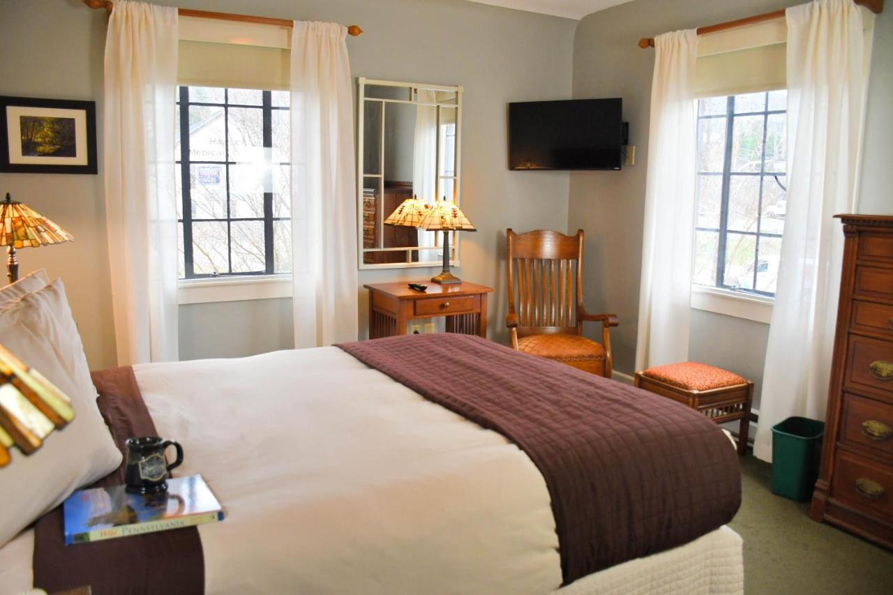 Settlers Inn