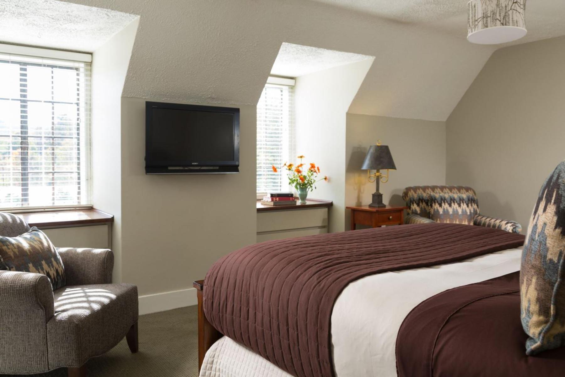 Inn Settlers 4*