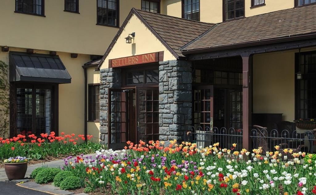 Settlers Inn Hawley